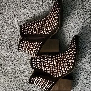 Naughty studded black faux leather zipper booties Size 7